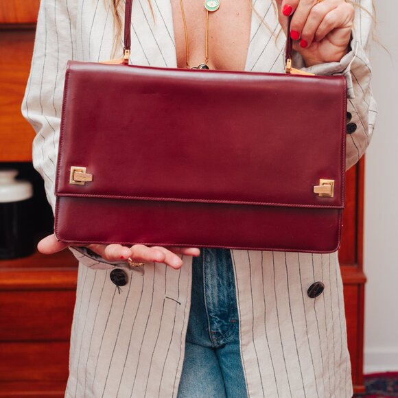 Burgundy Vintage Hand Bag - Picture 2 of 5